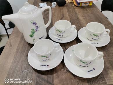 Teapot Set / Set Teko & Cawan ( New )