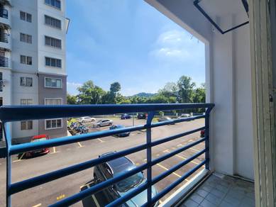 Akasia Apartment Corner unit  Level 1 Pusat Bandar Puchong