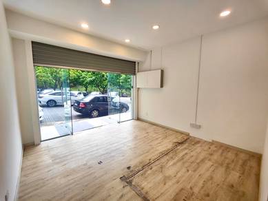 The Peak Office Shop @ground Floor @1 Carpark @High Visibility