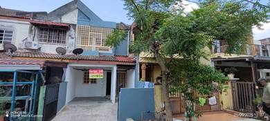 Double Storey Landed House - Taman Puchong Intan, Puchong