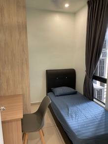 Furnished Single and Balcony Room 4 rent at Kenwingston Avenue KL