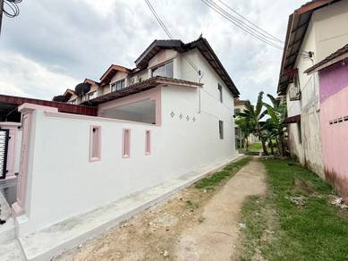 Taman scientax Jalan Murai Pasir Gudang