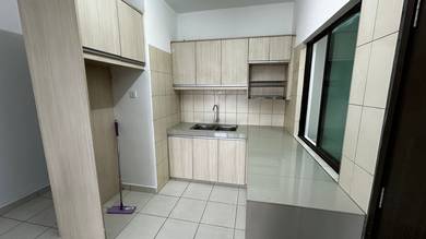 Good value unit for rental at Indah Alam Kondominium Seksyen 22