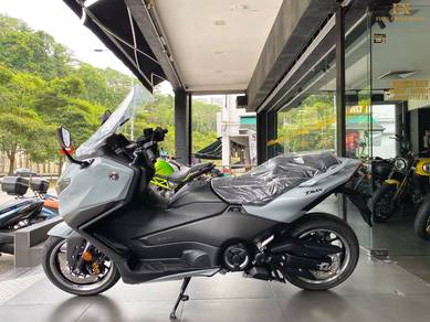 Yamaha T MAX Tech Max 560 Promotion