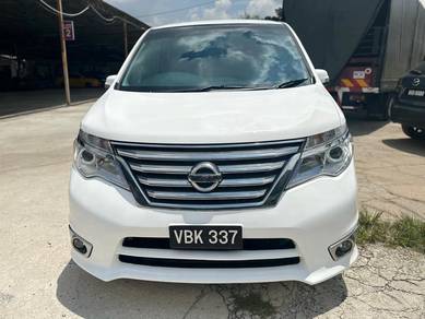 Nissan SERENA 2.0 S-HYBRD HGHWY STAR C26 (A)