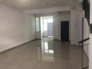 Mutiara Utama @ 2 Storey Terrace House (20x65) Gated & Guarded Skudai