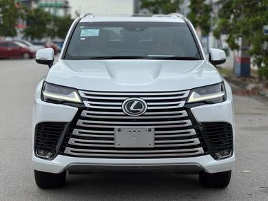 Lexus LX 600 3.4 V6 Ready Unit At Showroom
