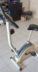 V Max Magnetic Upright Indoor Bike