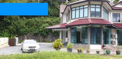 2 Storey Bungalow Big Land 12,300 sqft and Very Quiet with Privacy