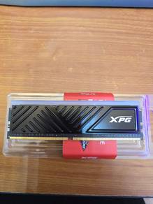 XPG SPECTRIX 16GB DDR4 RGB 99% new