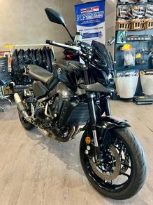 YAMAHA MT09 V3 *SuperTip Top Condition*Accessories