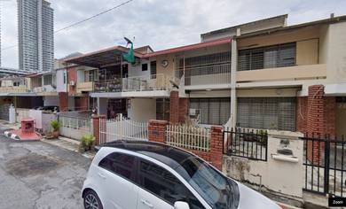Fully Furnished Double Storey Terrace House at Taman Lau Geok Swee