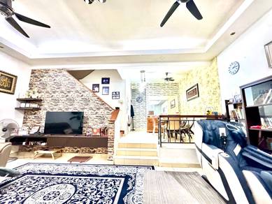 Double Storey Alam Budiman U10