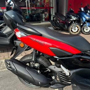 USED Yamaha Nmax 155  tiptop condition 2025