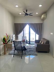 Bay laurel / Country Garden / Danga bay / JB town / CIQ / shuttle bus
