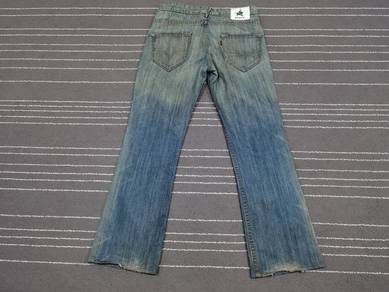 Vintage levis black japan boot cut W34 7046