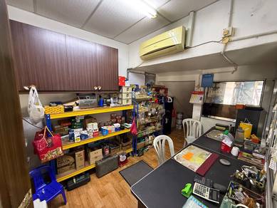 Workshop Kereta di Taman Perniagaan Senawang