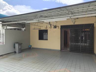JB Town Single Storey House Jalan Harimau Taman Century Unfurnish CIQ