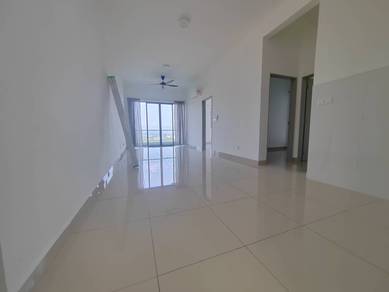 【 Medium Floor , Semi Furnished 】 Legendview, Behind Lotus Rawang