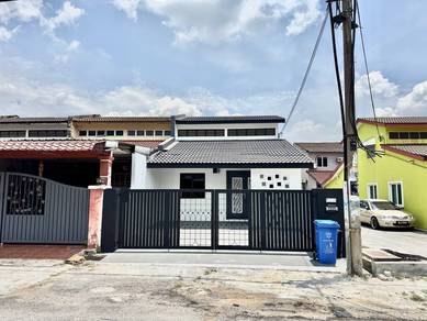 FULLY RENOVATED - END LOT Teres Setingkat Fasa 1D Bandar Baru Sg Buloh