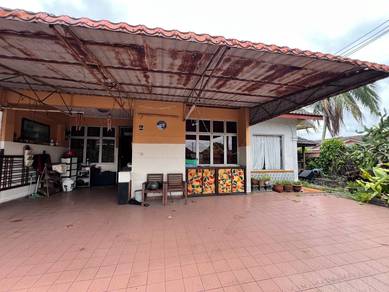 Taman Daya Corner Lot 4B 2BR Freehold Bumi Below Market 