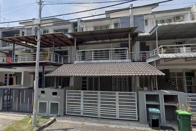 Teres 2.5 Tingkat Kulim Square Lunas For Sale Partial Furnished ✨