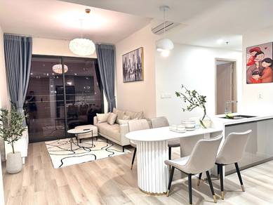 8th & Stellar 【 FREEHOLD ! 1st Home Afford 】Full Loan 3 Room 2 Bath