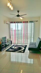 Below Market Value /Near JB CIQ custom condo /Sale included furnish🔥