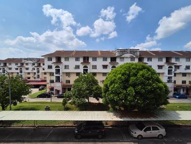 061006 / Sri Awana lvl3 @ Selesa Jaya / 3 room / Town