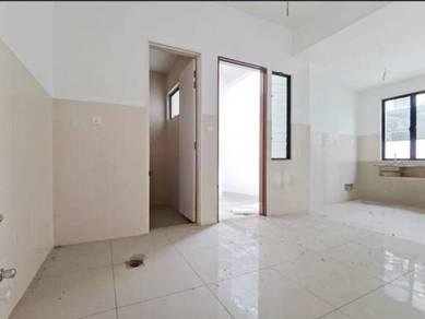 Setia Utama 1, Setia Alam 3 Storey Semi-D For Sale