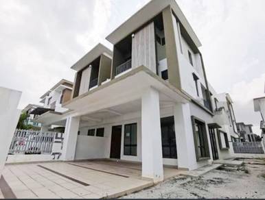 Setia Utama 1, Setia Alam 3 Storey Semi-D For Sale