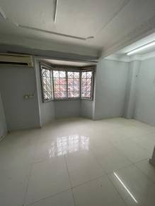 (END LOT) 2 Sty Terrace House Fully Reno Tmn Bukit Saga Sek 26 
