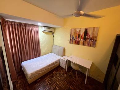 Bangsar south , Pantai Panorama Condo