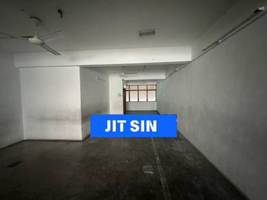 First Floor!! Jalan Perak 1400sf Cheap Good Location Jelutong