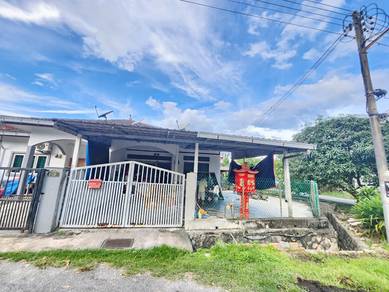 Single Storey Corner Lot Taman Semarak II Nilai for SALE