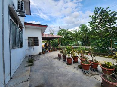 Single Storey Corner Lot Taman Semarak II Nilai for SALE