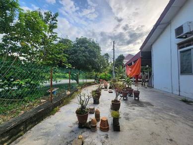 Single Storey Corner Lot Taman Semarak II Nilai for SALE