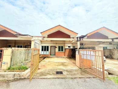 Dmarina Kuantan Rumah For Sale ( FACING OPEN )