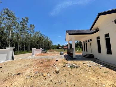 2 Unit Banglo Siap 100% Depan Petronas Cetok Pasir Mas