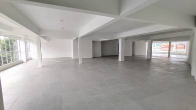 Subang Jaya SS 15 Extra Big Shop office Retail Space Newly Renovate