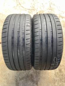 235 35 20 Michelin Pilot Sport 4s 718 458 Cayman