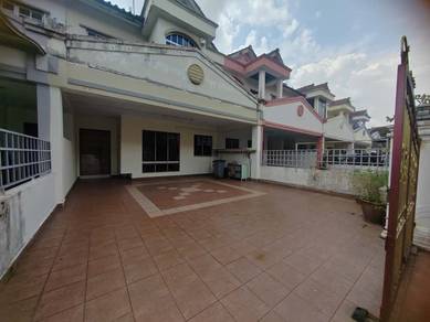 Skudai 2 Storey House Taman Sri Putra Kempas Renovated 95% Furnished