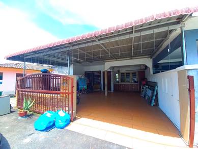 CAT BARU Tetes Setingkat Endlot, Taman Sri Jelok, Kajang.