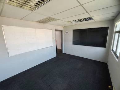 Corner Unit,Near MRT & Mall, KL View Office at Queens Avenue Cheras KL
