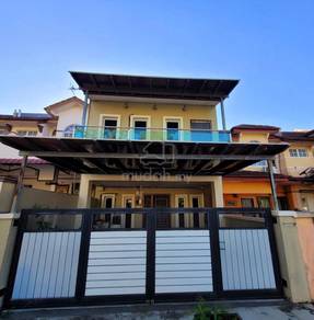 Beautiful Semi D & Fully Furnished!!!