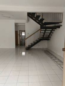 Newly Refurbished 2 Store at Puncak Jali