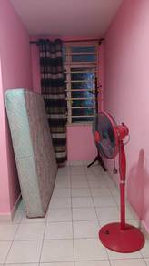 Bilik sewa L shape Ground floor Platinum Apartment Putatan