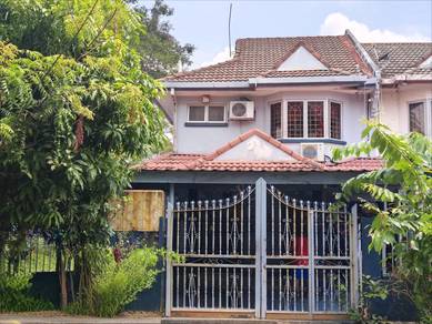 Corner Lot Double Storey - Below Market Value - TAMAN SETAPAK INDAH