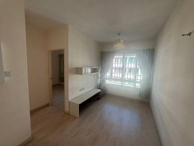 Cheap UUC Studio for sale!