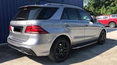 Mercedes Benz GLE400 4MATIC 3.0 (loan kedai)